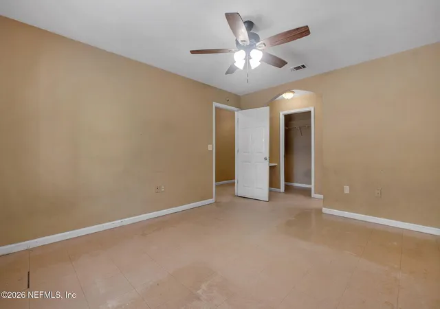 Photo 3 of Sale Pending at 206 Lincoln St, Tallahassee, FL 32301 | MLS# 2164614 | Listing updated on 2026-09-20