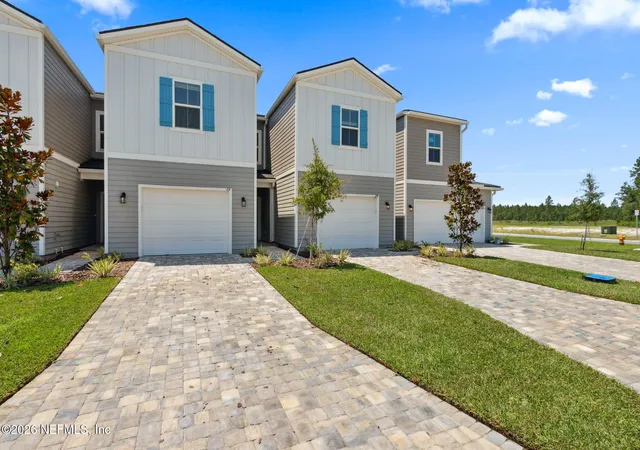 Photo 1 of Townhouse for sale at 28 Kingsville Ct, Saint Augustine, FL 32092 | MLS# 2164601 | Listing updated on 2026-10-19