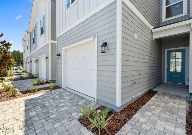Photo 3 of Townhouse for sale at 28 Kingsville Ct, Saint Augustine, FL 32092 | MLS# 2164601 | Listing updated on 2026-10-19
