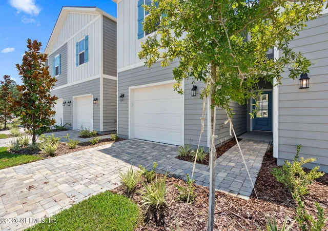 Photo 3 of Townhouse for sale at 28 Kingsville Ct, Saint Augustine, FL 32092 | MLS# 2164601 | Listing updated on 2026-10-19