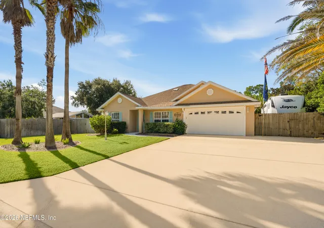 Photo 2 of Sale Pending at 1081 Deer Chase Dr, Saint Augustine, FL 32086 | MLS# 2164437 | Listing updated on 2026-09-29