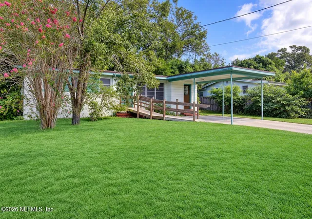 Photo 3 of Single family home for sale at 7101 Alana Rd, Jacksonville, FL 32211 | MLS# 2164412 | Listing updated on 2026-10-08