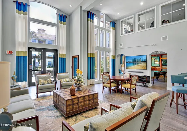Listing Photo 5 - Condo for sale in building located at 8539 W Gate Pkwy, Jacksonville, FL 32216 - Unit #9101