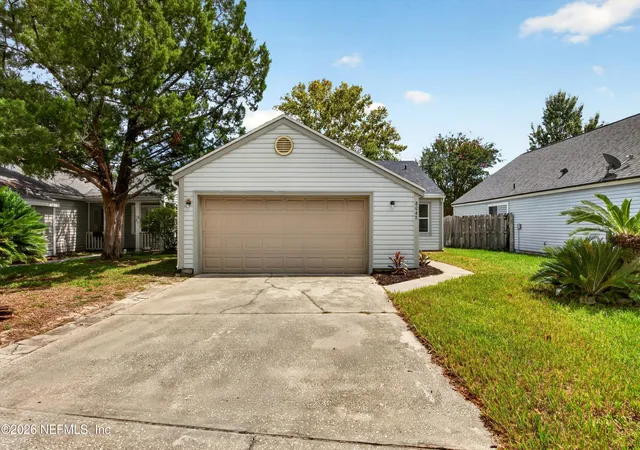 Photo 1 of Single family home for sale at 8047 Mactavish Way E, Jacksonville, FL 32244 | MLS# 2164538 | Listing updated on 2026-10-02