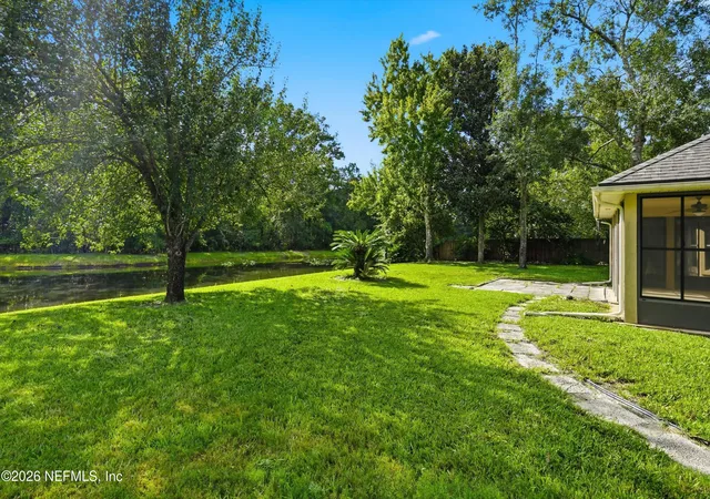 Photo 3 of Sale Pending at 185 Elmwood Dr, Saint Johns, FL 32259 | MLS# 2164495 | Listing updated on 2026-09-17