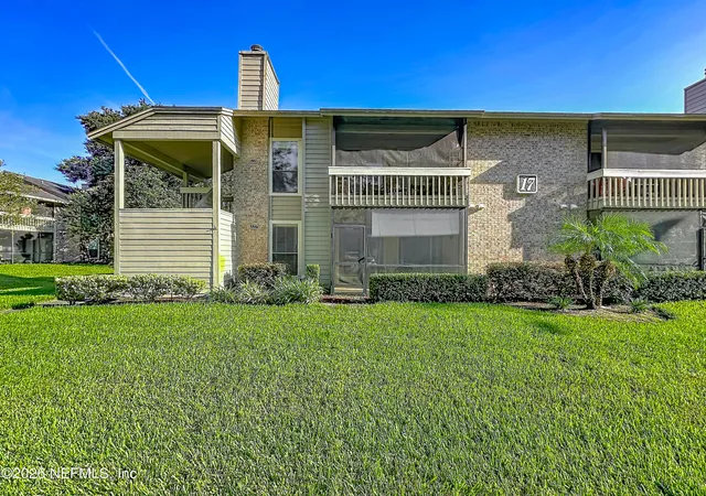Photo 1 of Condo for sale at 10200 Belle Rive Blvd #127, Jacksonville, FL 32256 | MLS# 2165691 | Listing updated on 2026-09-20