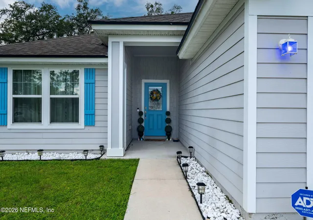 Photo 3 of Single family home for sale at 6050 Patriots Landing Ln, Jacksonville, FL 32244 | MLS# 2164512 | Listing updated on 2026-09-17