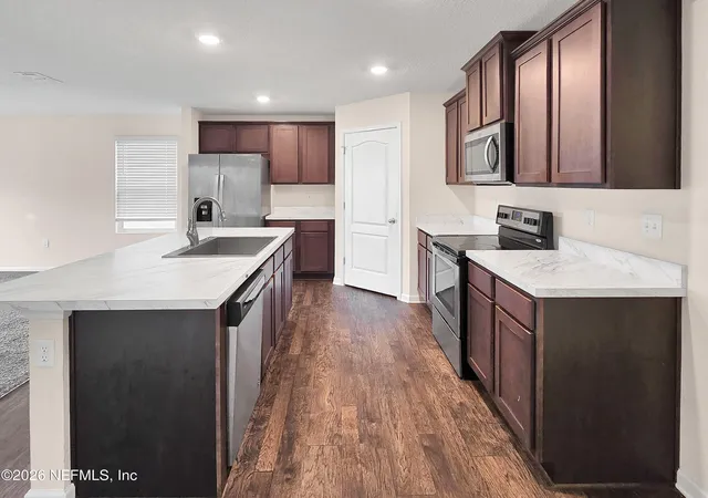 Photo 4 of Single family home for sale at 2326 Evening Oaks Ln, Green Cove Springs, FL 32043 | MLS# 2164548 | Listing updated on 2026-09-17
