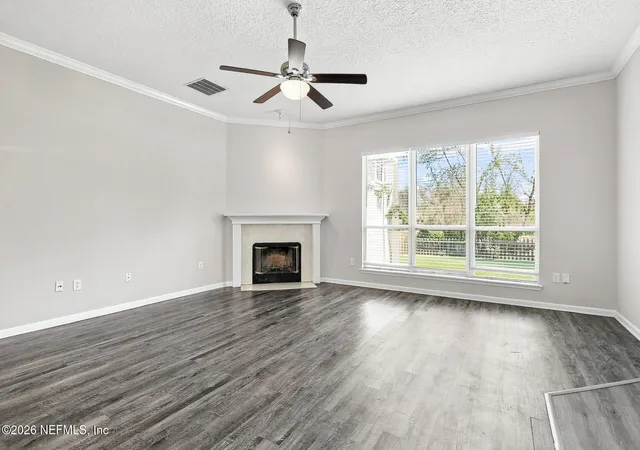 Photo 2 of Single family home for sale at 2995 Southbank Cir, Green Cove Springs, FL 32043 | MLS# 2164850 | Listing updated on 2026-09-30