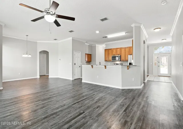 Photo 3 of Single family home for sale at 2995 Southbank Cir, Green Cove Springs, FL 32043 | MLS# 2164850 | Listing updated on 2026-09-30