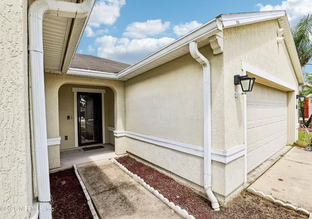 Photo 3 of Single family home for sale at 7558 Grossman Ct, Jacksonville, FL 32244 | MLS# 2164771 | Listing updated on 2026-09-15