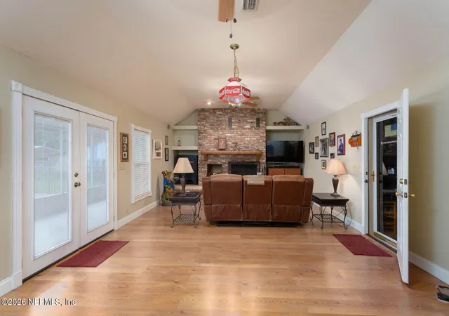 Photo 4 of Single family home for sale at 177 Central Ave, San Mateo, FL 32187 | MLS# 2164616 | Listing updated on 2026-09-12