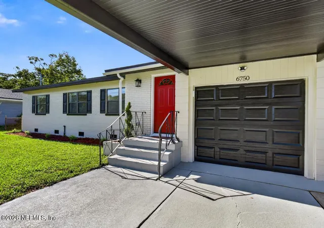 Photo 3 of Sale Pending at 6750 Sans Souci Rd, Jacksonville, FL 32216 | MLS# 2164622 | Listing updated on 2026-09-18