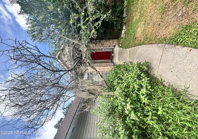 Photo 1 of Sale Pending at 5351 Oxford Crst Dr, Jacksonville, FL 32258 | MLS# 2164636 | Listing updated on 2026-09-14