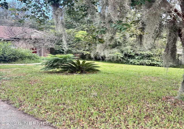 Photo 2 of Sale Pending at 5351 Oxford Crst Dr, Jacksonville, FL 32258 | MLS# 2164636 | Listing updated on 2026-09-14