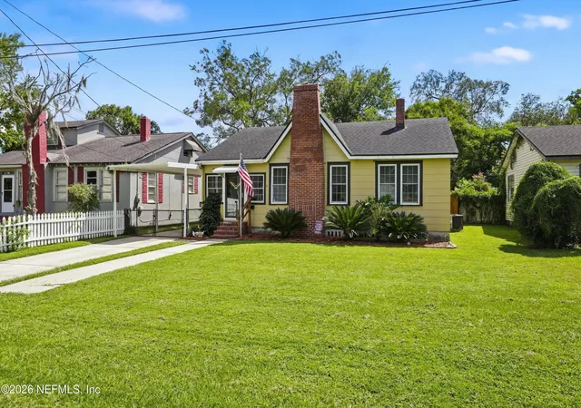 Photo 2 of Single family home for sale at 5372 Colonial Ave, Jacksonville, FL 32210 | MLS# 2165602 | Listing updated on 2026-10-04