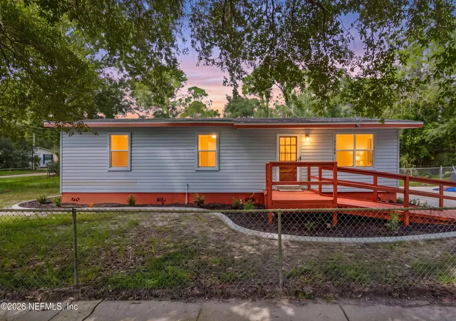 Photo 2 of Single family home for sale at 5704 Xavier Rd, Jacksonville, FL 32209 | MLS# 2164685 | Listing updated on 2026-09-30