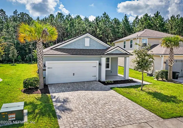 Photo 3 of Single family home for sale at 452 Thistleton Way, Saint Augustine, FL 32092 | MLS# 2164876 | Listing updated on 2026-10-10