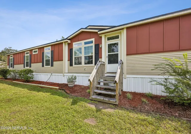 Photo 3 of Manufactured home for sale at 11394 Kittrell Pines Ter, Jacksonville, FL 32220 | MLS# 2164699 | Listing updated on 2026-10-09
