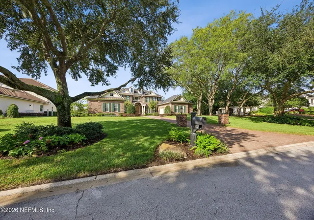 Photo 3 of Mansion for sale at 4472 Glen Kernan Pkwy E, Jacksonville, FL 32224 | MLS# 2164909 | Listing updated on 2026-09-28