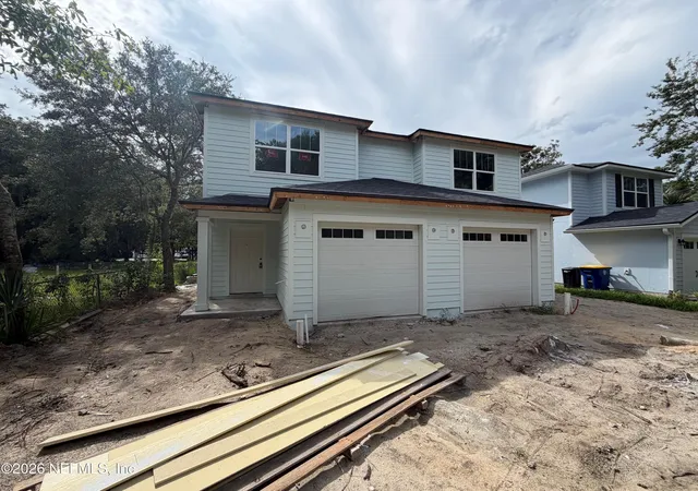 Photo 2 of Townhouse for sale at 2840 Wonderwood Ln, Jacksonville, FL 32233 | MLS# 2164768 | Listing updated on 2026-10-02