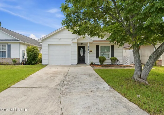 Photo 1 of Single family home for sale at 11479 Mandarin Glen Cir W, Jacksonville, FL 32223 | MLS# 2165933 | Listing updated on 2026-09-22