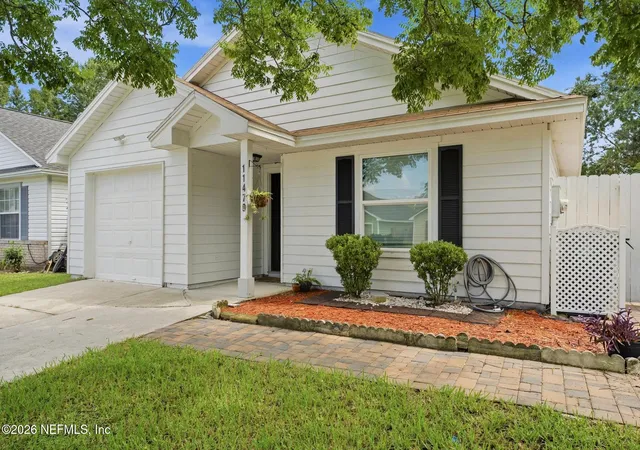 Photo 2 of Single family home for sale at 11479 Mandarin Glen Cir W, Jacksonville, FL 32223 | MLS# 2165933 | Listing updated on 2026-09-22