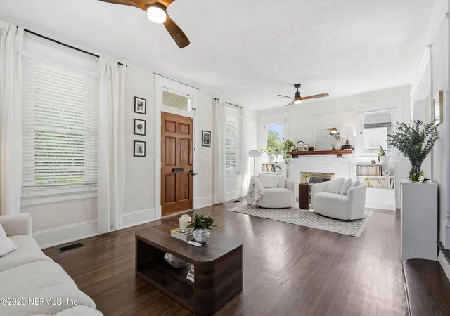 Photo 3 of Single family home for sale at 4538 Polaris St, Jacksonville, FL 32205 | MLS# 2164816 | Listing updated on 2026-09-30