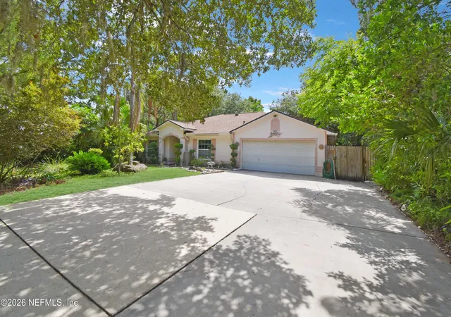 Photo 2 of Single family home for sale at 1711 Old Beach Rd, Saint Augustine, FL 32080 | MLS# 2164853 | Listing updated on 2026-10-24