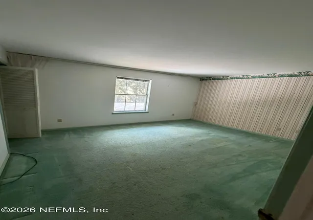 Photo 3 of Single family home for sale at 45 Lee Dr, Saint Augustine, FL 32080 | MLS# 2164891 | Listing updated on 2026-10-01