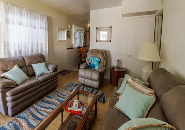 Photo 3 of Single family home for sale at 420 11th Street S, Jacksonville Beach, FL 32250 | MLS# 2165107 | Listing updated on 2026-10-08