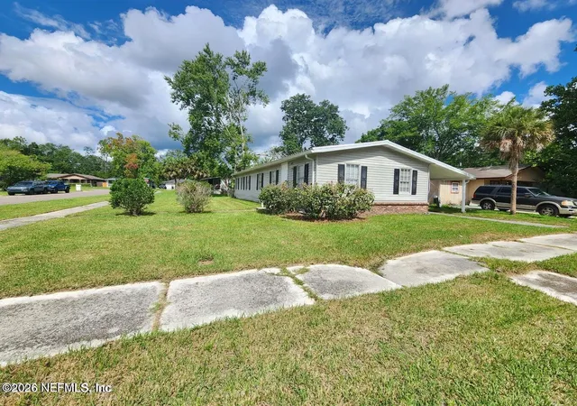 Photo 2 of Manufactured home for sale at 5827 Augo Ln, Jacksonville, FL 32244 | MLS# 2164943 | Listing updated on 2026-09-26