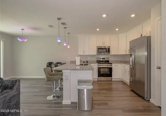 Photo 3 of Single family home for sale at 805 Turtle Crk Dr, Jacksonville, FL 32218 | MLS# 2165064 | Listing updated on 2026-09-21