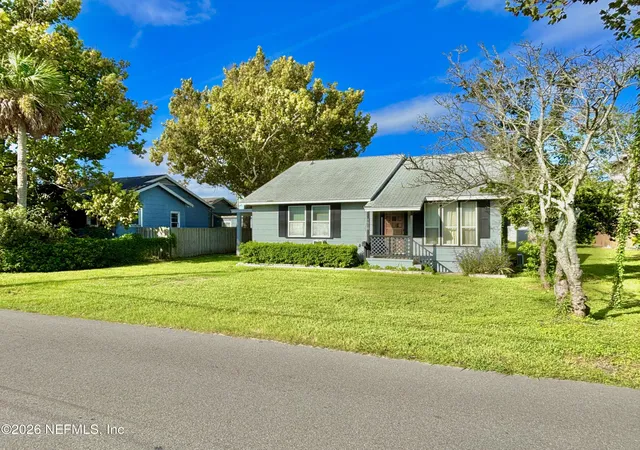 Photo 2 of Single family home for sale at 1010 4th Street N, Jacksonville Beach, FL 32250 | MLS# 2165286 | Listing updated on 2026-10-08