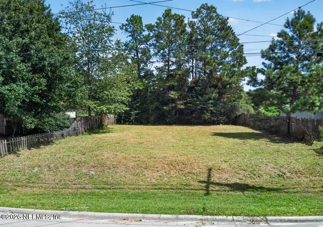 Photo 3 of Land for sale at 452 Vermont St, Green Cove Springs, FL 32043 | MLS# 2165080 | Listing updated on 2026-09-18