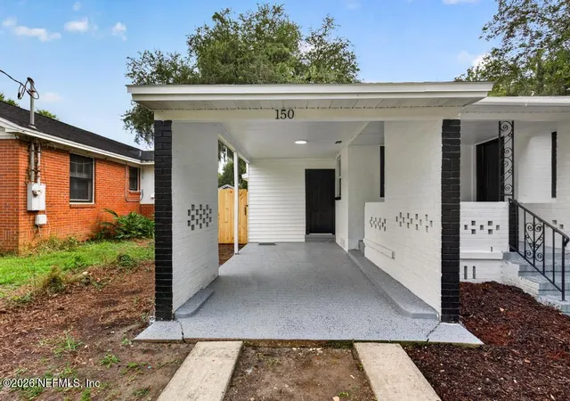 Photo 2 of Single family home for sale at 150 W 66th Street, Jacksonville, FL 32208 | MLS# 2165297 | Listing updated on 2026-10-21