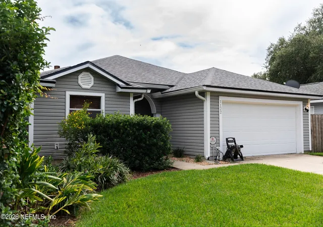Photo 3 of Single family home for sale at 1122 Hidden Cvs Cir, Jacksonville, FL 32233 | MLS# 2165051 | Listing updated on 2026-09-17