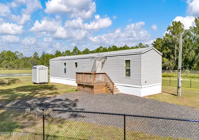 Single family home for sale at 103 Islander Rd, Satsuma, FL 32189 | MLS# 2165059