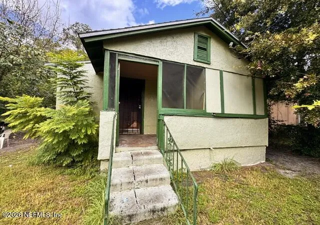 Photo 1 of Single family home for sale at 5242 Dodge Rd, Jacksonville, FL 32209 | MLS# 2165094 | Listing updated on 2026-10-15