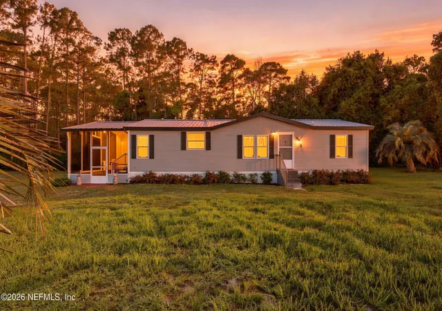 Photo 1 of Sale Pending at 119 Spanish Trl, Georgetown, FL 32139 | MLS# 2165129 | Listing updated on 2026-10-12