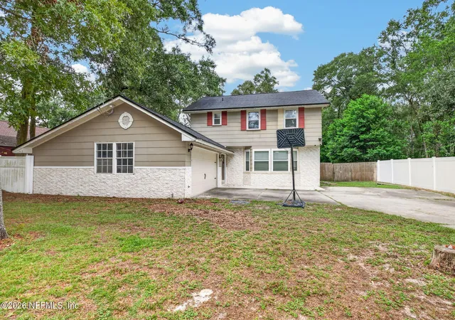 Photo 2 of Single family home for sale at 8409 Alderman Rd, Jacksonville, FL 32211 | MLS# 2165940 | Listing updated on 2026-09-23