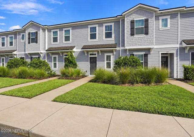 Photo 2 of Townhouse for sale at 255 Annies Pl, Jacksonville, FL 32218 | MLS# 2165192 | Listing updated on 2026-10-03