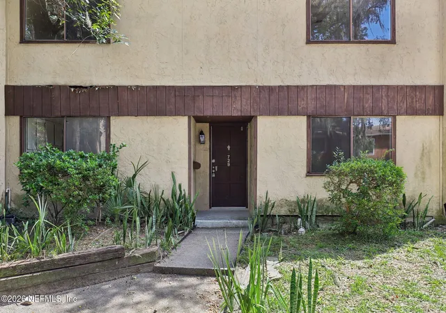 Photo 3 of Condo for sale at 729 Oaks Fld Rd #K3-2, Jacksonville, FL 32211 | MLS# 2165233 | Listing updated on 2026-09-21