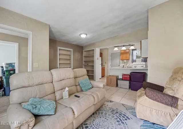Photo 3 of Single family home for sale at 6715 Brandemere Rd S, Jacksonville, FL 32211 | MLS# 2165214 | Listing updated on 2026-09-22