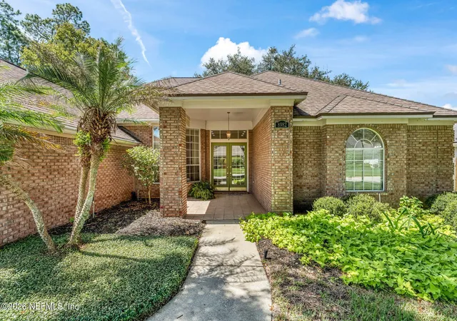 Photo 3 of Single family home for sale at 8982 Hunt Valley Dr W, Jacksonville, FL 32257 | MLS# 2165460 | Listing updated on 2026-10-08