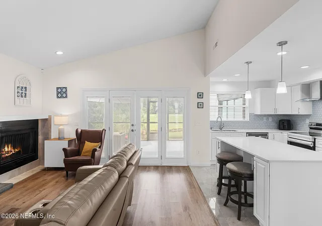 Photo 1 of Single family home for sale at 7842 Linkside Dr, Jacksonville, FL 32256 | MLS# 2165261 | Listing updated on 2026-10-19