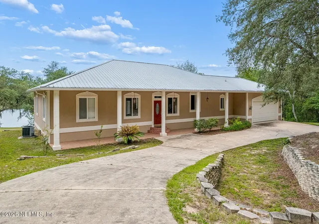 Photo 3 of Single family home for sale at 7120 Gas Line Rd, Keystone Heights, FL 32656 | MLS# 2165513 | Listing updated on 2026-09-21