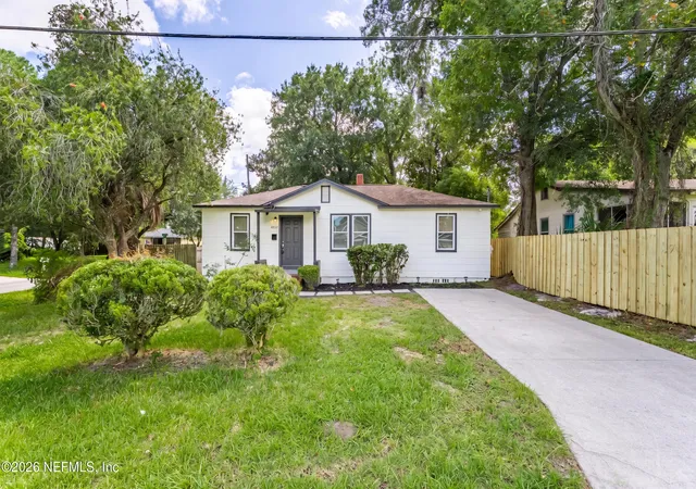 Photo 3 of Single family home for sale at 4802 Louisa Ter, Jacksonville, FL 32205 | MLS# 2165436 | Listing updated on 2026-10-08