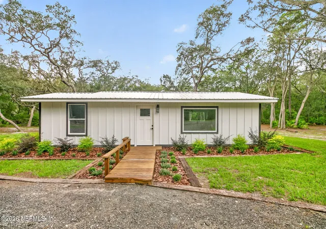Photo 1 of Single family home for sale at 8189 Melrose Rd, Melrose, FL 32666 | MLS# 2165461 | Listing updated on 2026-09-18
