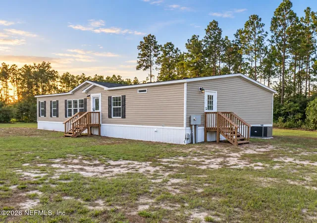 Photo 2 of Manufactured home for sale at 13761 O C Horne Rd, Sanderson, FL 32087 | MLS# 2165349 | Listing updated on 2026-09-25